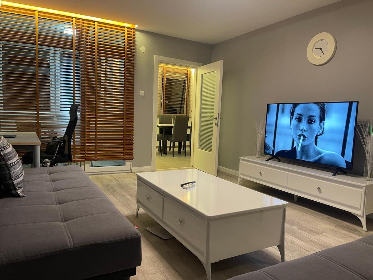 Idealapartments Llc 4 Prishtinë Luaran gambar